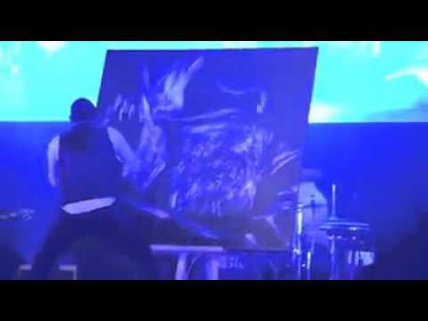 Painting the Rebbe in Under 5 Minutes