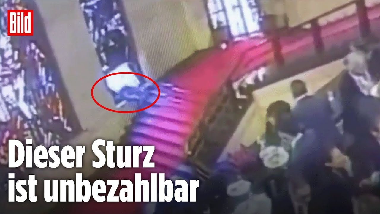 Rom: Italienischer Politiker zerstört historisches Fenster