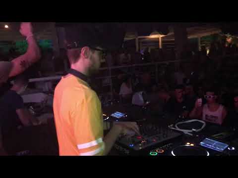 Michael Vitrani plays "Renegade Master" by Alessio Collesano at Juice Setai - July 2018