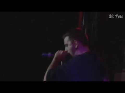 Yo soy JUAN SNK una Guitarra Humana