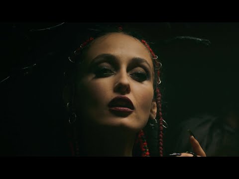 Apashe - Witch (ft. Alina Pash)