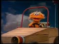Sesame Street Zoe With Her Zoemobile Sounds