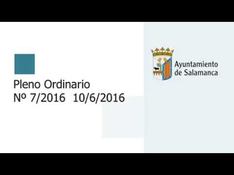 El grupo de mayores del curso de gimnasia agradece a Javier Rodríguez sus 16 años como monitor  