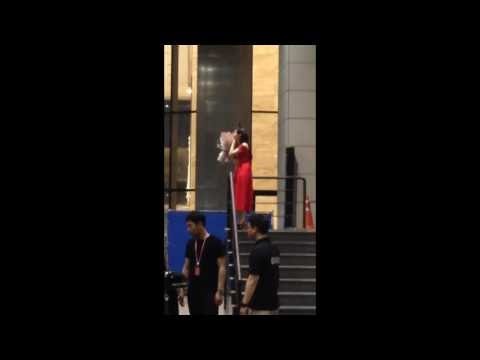 [fancam]160628 Seohyun - leaving SMTOWN CoexArtium after Birthday party