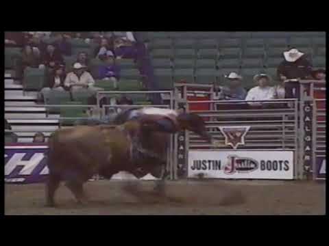 Paulo Crimber vs Austin Powers - 98 PBR Calgary (85.5 pts)