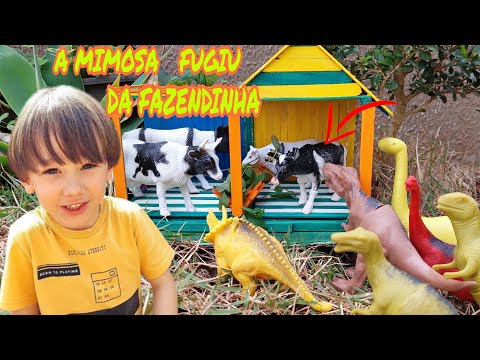 Fazendinha de brinquedo do Felipe | Vaca Boi Cavalo Dinossauro |Caminhão de Brinquedo | Farm Toy