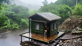 Download lagu Camping hujan deras || Membangun shelter bambu di pinggir sungai panen ikan gabus mp3