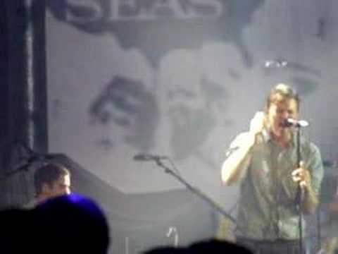 Cold war Kids BBC Electric Proms HANG ME UP TO DRY