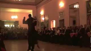 Alejandra Mantiñan & Gaspar Godoy -  Lagrimas de Sangre