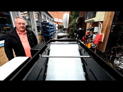 Modern Koi Blog #3797 - With Micha Rupp at Genesis: The new endless belt filter