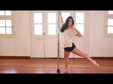 Roberta Martins - Love Love - Gilsons | Pin Up Pole Studio #CoreoPinUp