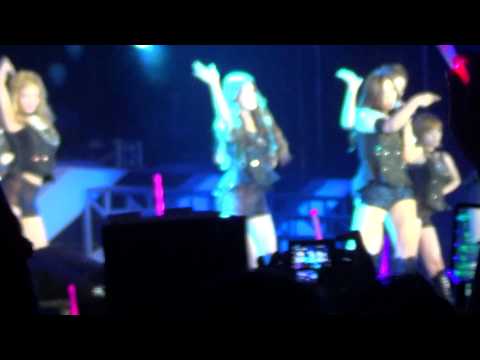 120922 SM Town Jakarta   SNSD   Genie cut