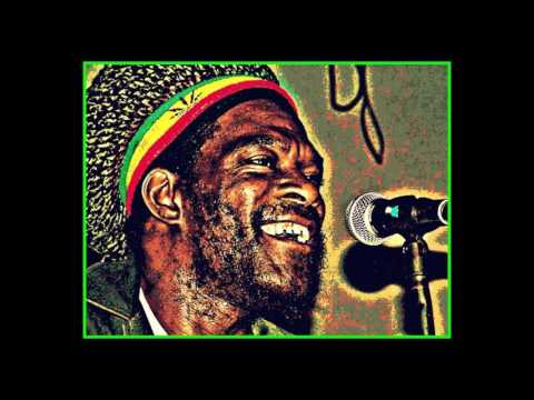 APPLE GABRIEL - WALK THE STREET OF GLORY (LIVE)