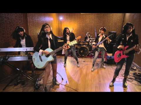 Trio Macan - Iwak Peyek ( Juwita Cover )