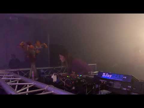 Molly (live) @ Giegling Paradiso 102019 Molly - Needs