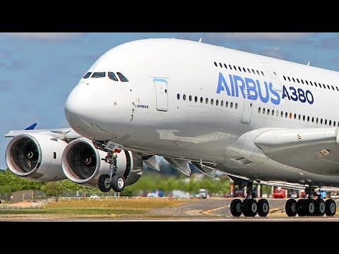 FARNBOROUGH Air Show 2018 warm-up - AIRBUS A380 near - vertical Takeoff + Airshow