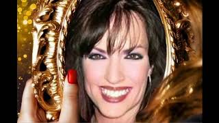 This Is Crazy Now (By Ear - Featuring Melissa At The Piano) Vonda Shepard
