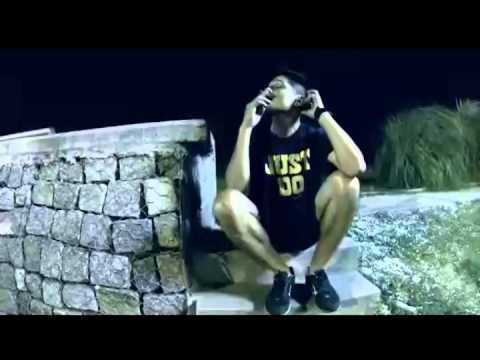 Mc Caco -Es Un Lío- [Videoclip 2015] (Ft El Gordo Valoo)