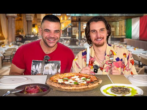 Τρώμε ΟΛΟ το ΜΕΝΟΥ με ΔΑΣΚΑΛΟ στο "Ovio" ! | @Teostyyy