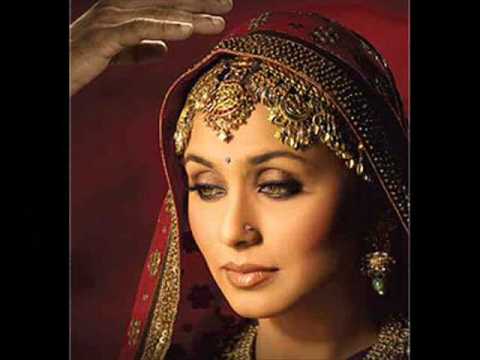 Leja Leja from Ustad and the Divas - with romantic pictures!! FULL SONG