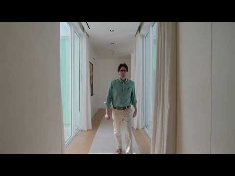 Danny Hertzberg Presents Ritz Carlton Residences Villa 1041 w 48th St