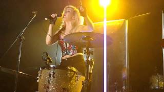 Ellie Goulding - Only Girl (In the World) (Live @ Heaven Club)