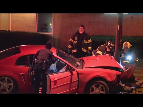 Rochester Police investigating crash on Culver Road