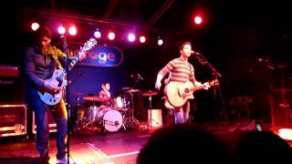 Boyce Avenue live HD 2010 ~ Hear Me Now (Glasgow)