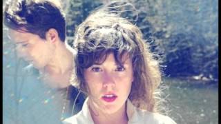 Purity Ring - Crawlersout [HD]