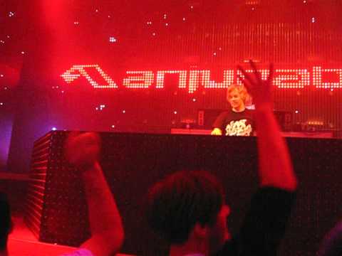 Super8 & Tab - Amsterdam (Club Essential Riga)