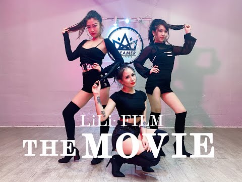 LISA LILI’s Film The Movie Dance Cover ‘mirrored Tomboy’ c.DREAMER