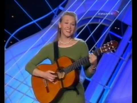 Галина Хомчик "Под гитару", 2004.