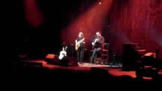 Dave Matthews and Tim Reynolds - Little Red Bird 12/10/10