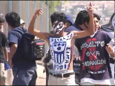 UNA PELOTA DE TRAPO - ALIANZA LIMA - VIDEO CLIP (2013)