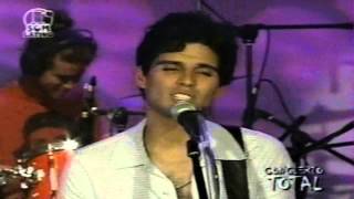 Cuando el sol va a salir - Pedro Suárez Vértiz (Concierto en México)