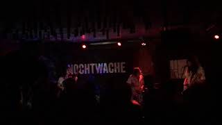 The Coathangers - Make it Right (live)