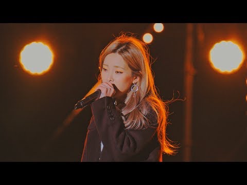 헤이즈 (Heize) - 돌아오지마@171118김해 안심가로등 토크콘서트 [4k Fancam/직캠]