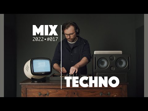 Deep Driving Hypnotic Techno Mix (2022-March)