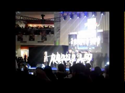 120114 ZE:A @ Market Market Mall Part One (fancam)