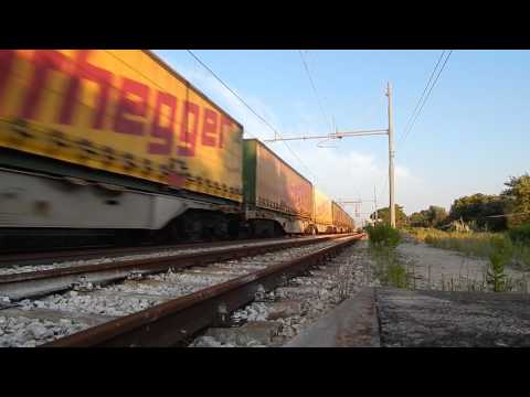 E652 002 PROTOTIPO per TCS Bari Lamasinata-Milano Smistamento, in transito a Bari S.S.!