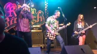 12 year old Chantal plays Sell out with Reel Big Fish at El Paso Concert