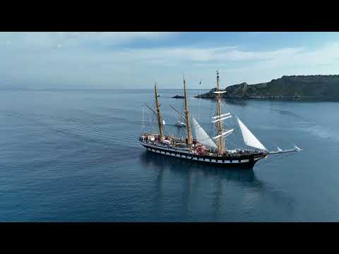 La nave scuola Palinuro in AMP Capo Milazzo