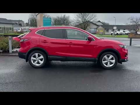 Nissan Qashqai 1.2 PET SV **TINY MILEAGE** - Image 2