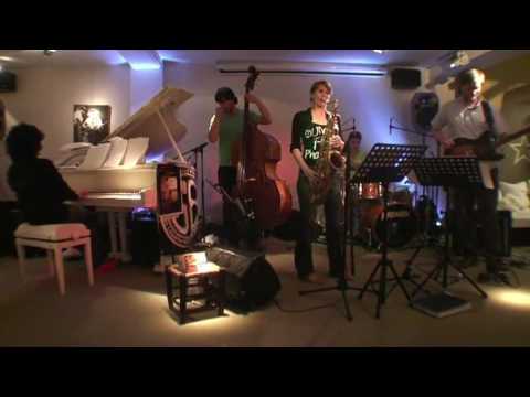 CHRISTINE CORVISIER 2 LA NOTE BLEUE (MONACO) 2008