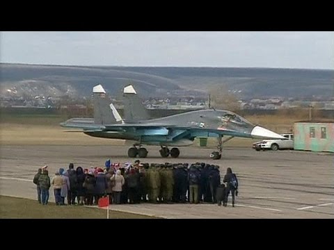 Woronesch: Russische Kampfjets nach Syrieneinsatz gefeiert