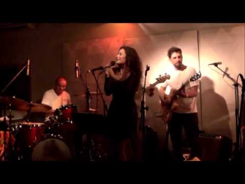 Tabatha Fher no Mundo Pensante