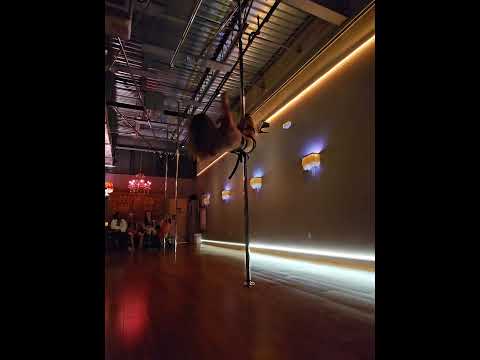 Promotional video thumbnail 4 for Acrobatic Burlesque