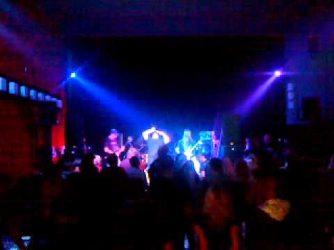 Last Presence - Break the Chains