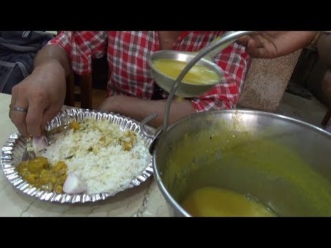 Maa Tara Hindu Hotel | Rice with Fish & Veg Curry 60 rs | Extra Rice 5 rs per plate Video