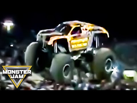 Max-D Freestyle | Monster Jam World Finals X | Monster Jam